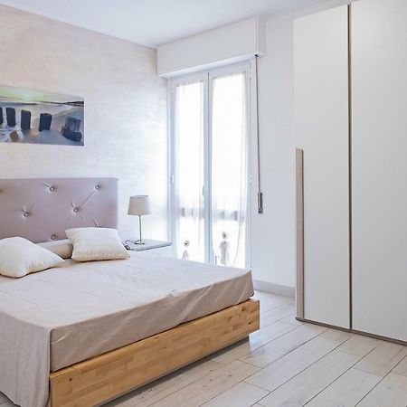 Appartamento Alex Vista Mare Lido di Camaiore Exteriör bild