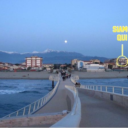 Appartamento Alex Vista Mare Lido di Camaiore Exteriör bild