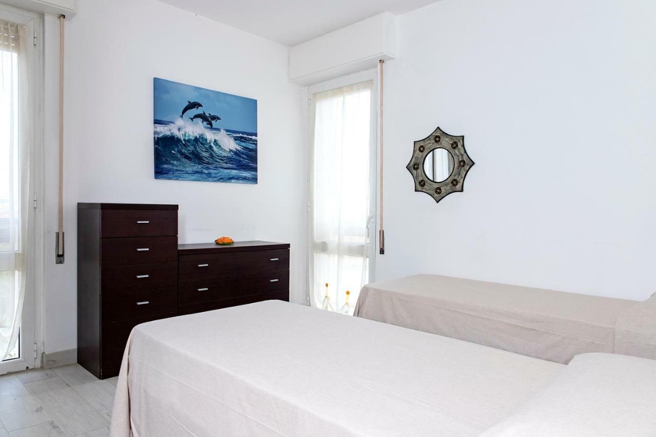 Appartamento Alex Vista Mare Lido di Camaiore Exteriör bild