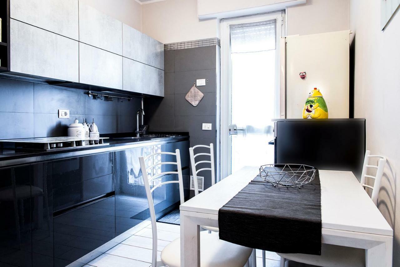 Appartamento Alex Vista Mare Lido di Camaiore Exteriör bild