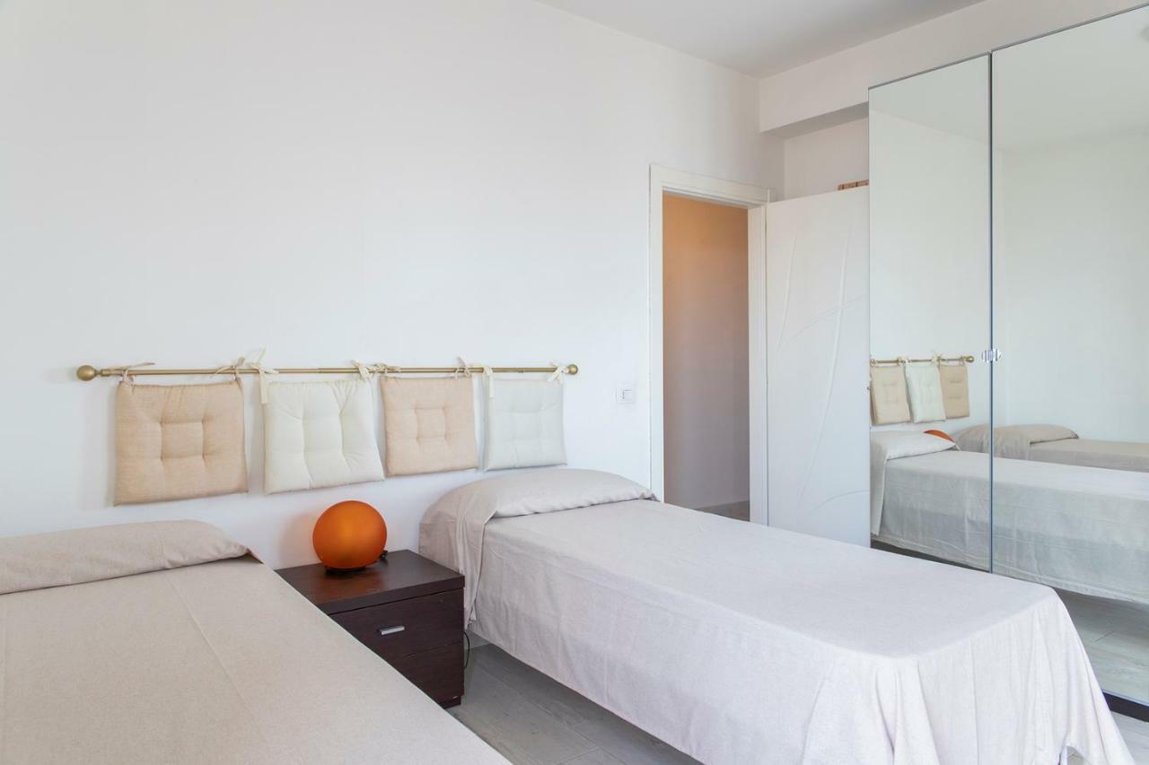Appartamento Alex Vista Mare Lido di Camaiore Exteriör bild